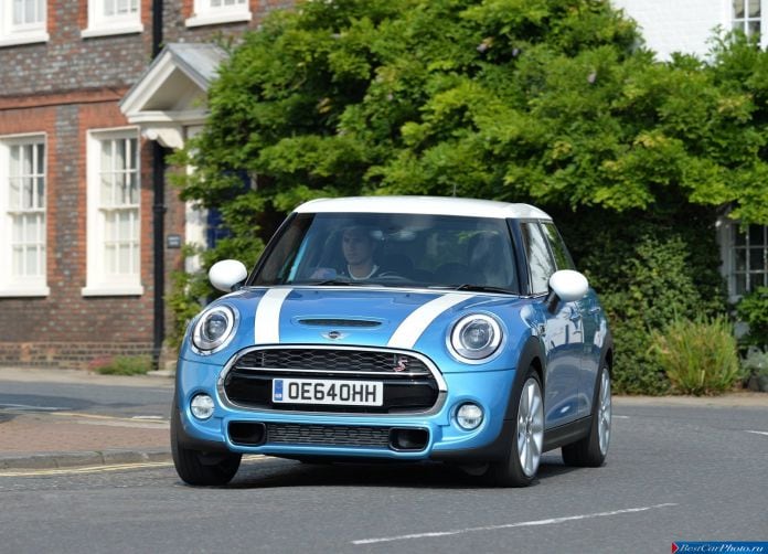 2015 Mini Cooper SD 5-door - фотография 18 из 147