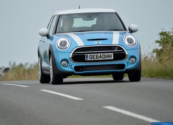 2015 Mini Cooper SD 5-door - фотография 28 из 147