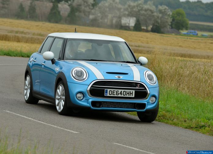 2015 Mini Cooper SD 5-door - фотография 34 из 147