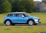 mini_2015_cooper_sd_5-door_038.jpg