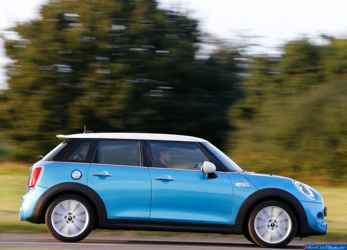 2015 Mini Cooper SD 5-door - фотография 55 из 147