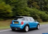 mini_2015_cooper_sd_5-door_076.jpg