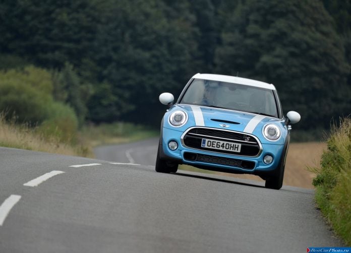 2015 Mini Cooper SD 5-door - фотография 89 из 147