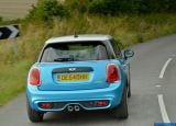 mini_2015_cooper_sd_5-door_097.jpg