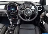 mini_2015_cooper_sd_5-door_105.jpg