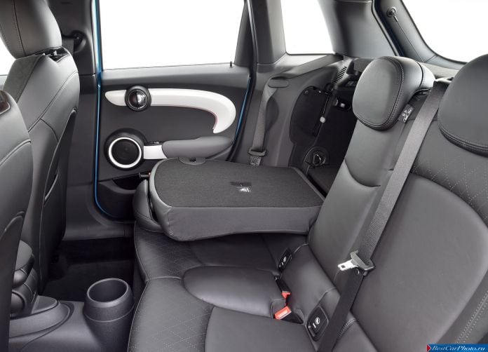 2015 Mini Cooper SD 5-door - фотография 112 из 147