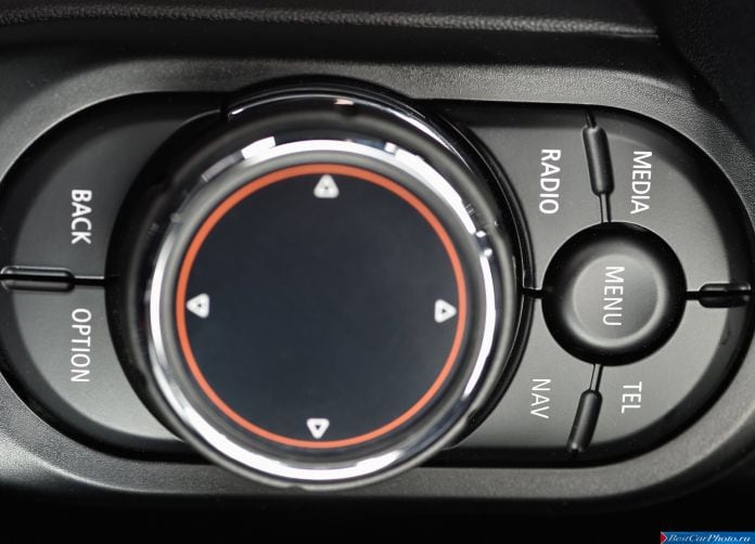 2015 Mini Cooper SD 5-door - фотография 116 из 147