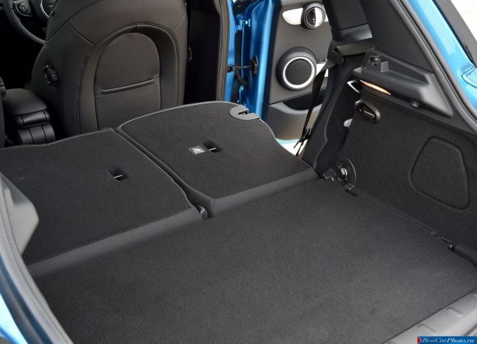 2015 Mini Cooper SD 5-door - фотография 127 из 147
