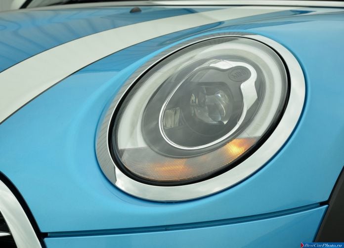2015 Mini Cooper SD 5-door - фотография 131 из 147
