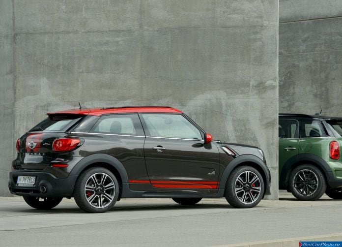 2015 Mini Paceman John Cooper Works - фотография 122 из 152