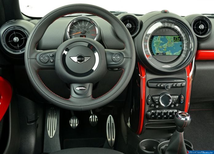 2015 Mini Paceman John Cooper Works - фотография 123 из 152