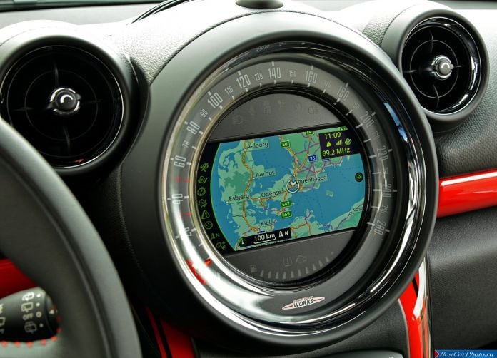 2015 Mini Paceman John Cooper Works - фотография 130 из 152