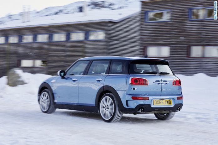 2016 Mini Clubman All4 - фотография 38 из 89