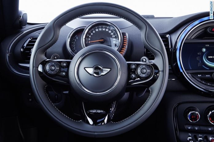 2016 Mini Clubman All4 - фотография 88 из 89