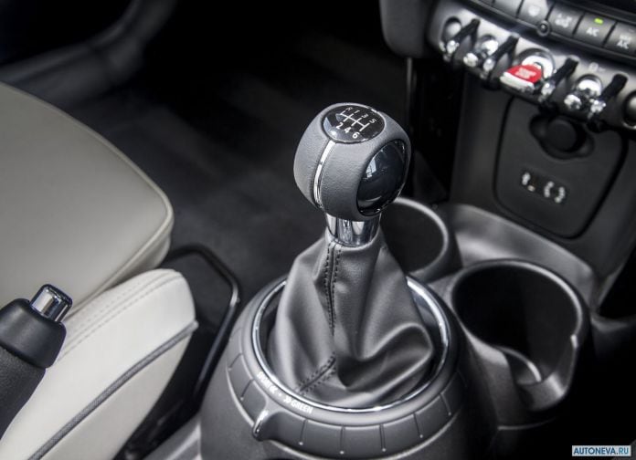 2016 Mini Convertible UK-version - фотография 71 из 103