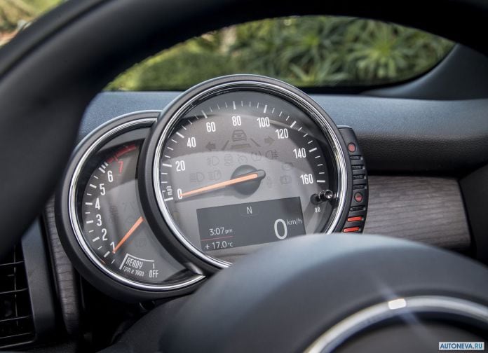 2016 Mini Convertible UK-version - фотография 73 из 103