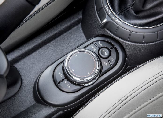 2016 Mini Convertible UK-version - фотография 76 из 103