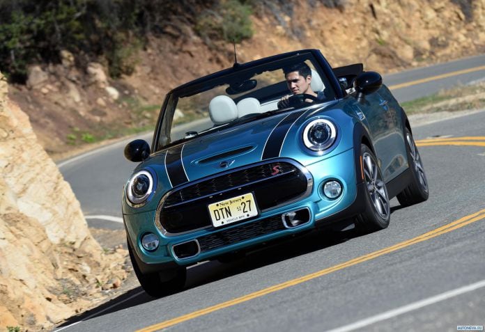 2016 Mini Cooper S Convertible - фотография 23 из 282