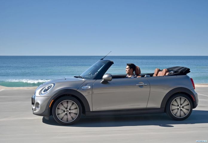 2016 Mini Cooper S Convertible - фотография 215 из 282