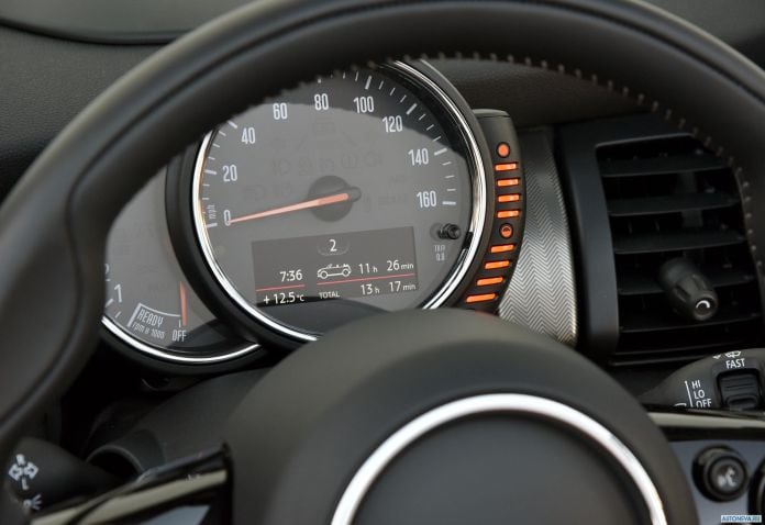 2016 Mini Cooper S Convertible - фотография 253 из 282