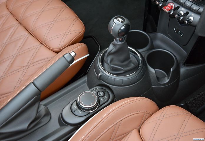 2016 Mini Cooper S Convertible - фотография 274 из 282