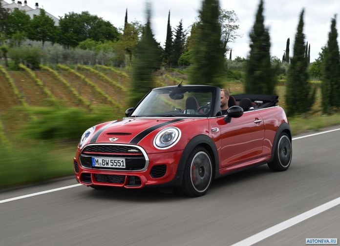 2016 Mini John Cooper Works Convertible - фотография 31 из 106