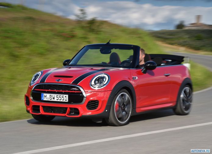 2016 Mini John Cooper Works Convertible - фотография 34 из 106