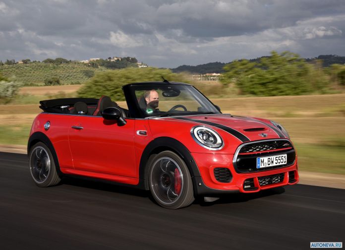 2016 Mini John Cooper Works Convertible - фотография 39 из 106