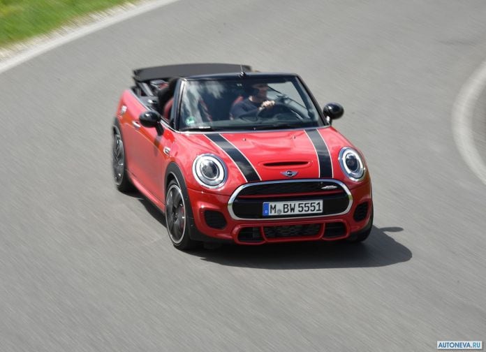 2016 Mini John Cooper Works Convertible - фотография 42 из 106