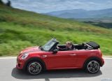 mini_2016_john_cooper_works_convertible_056.jpg