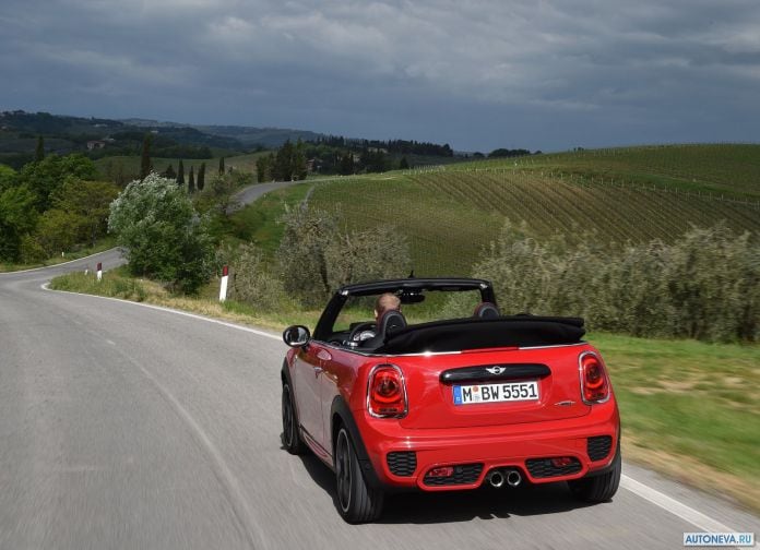 2016 Mini John Cooper Works Convertible - фотография 70 из 106