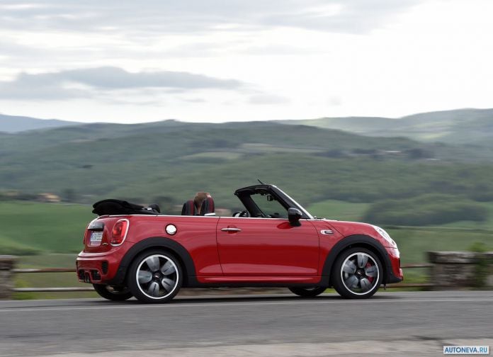 2016 Mini John Cooper Works Convertible - фотография 74 из 106