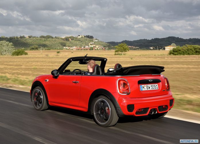 2016 Mini John Cooper Works Convertible - фотография 76 из 106