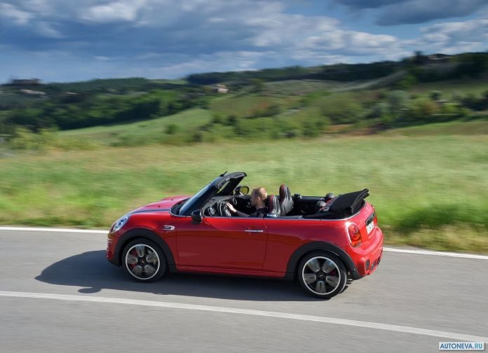 2016 Mini John Cooper Works Convertible - фотография 80 из 106