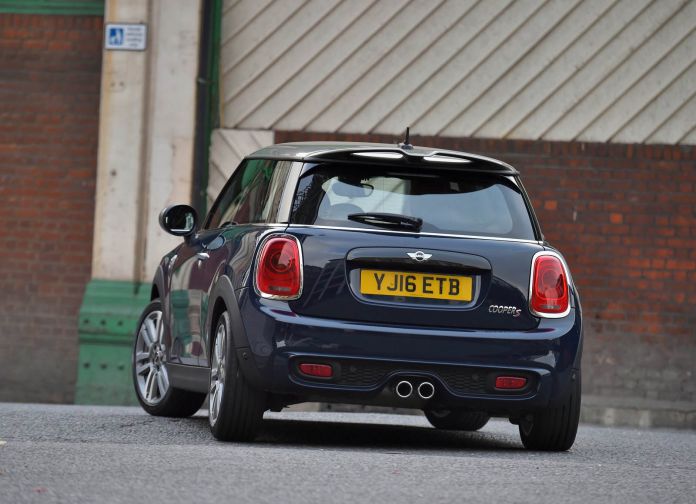 2016 Mini Seven - фотография 38 из 82
