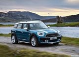 mini_2017_countryman_058.jpg
