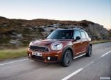 mini_2017_countryman_089.jpg