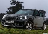 mini_2017_countryman_cooper_s_all4_046.jpg