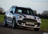 mini_2017_countryman_cooper_s_all4_094.jpg