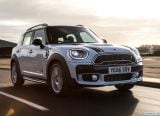 mini_2017_countryman_cooper_s_all4_095.jpg