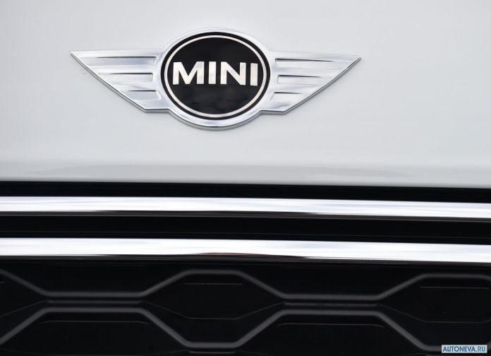 2017 Mini Countryman Cooper S All4 - фотография 215 из 225