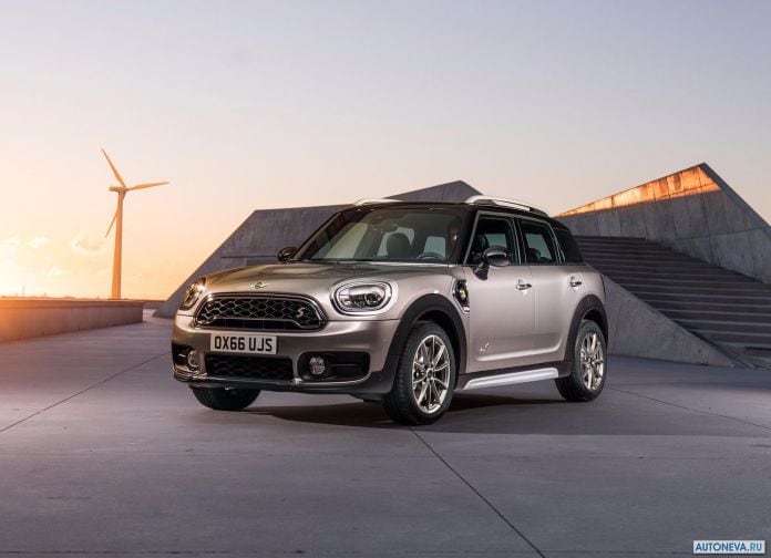 2017 Mini Countryman Plug-in Hybrid - фотография 8 из 167