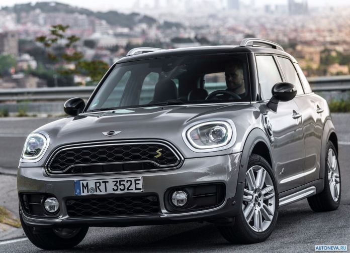 2017 Mini Countryman Plug-in Hybrid - фотография 15 из 167