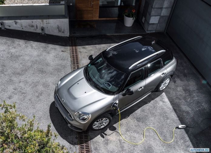 2017 Mini Countryman Plug-in Hybrid - фотография 29 из 167