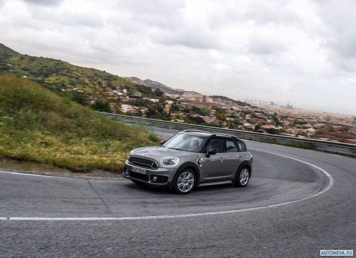 2017 Mini Countryman Plug-in Hybrid - фотография 30 из 167