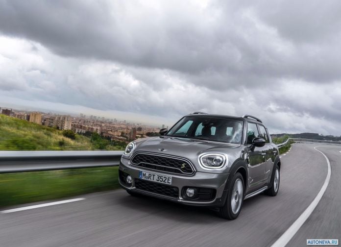 2017 Mini Countryman Plug-in Hybrid - фотография 44 из 167