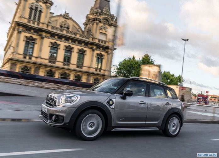 2017 Mini Countryman Plug-in Hybrid - фотография 68 из 167