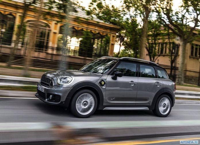 2017 Mini Countryman Plug-in Hybrid - фотография 71 из 167
