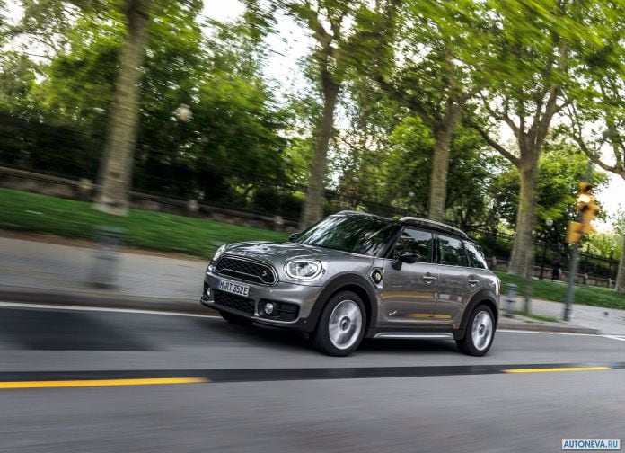 2017 Mini Countryman Plug-in Hybrid - фотография 72 из 167