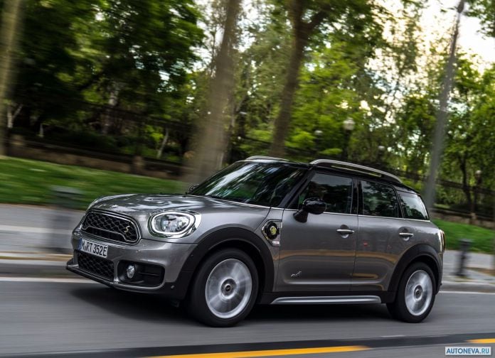 2017 Mini Countryman Plug-in Hybrid - фотография 73 из 167